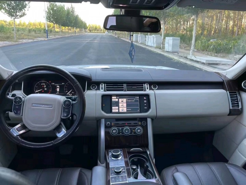 廊坊15年路虎揽胜行政5