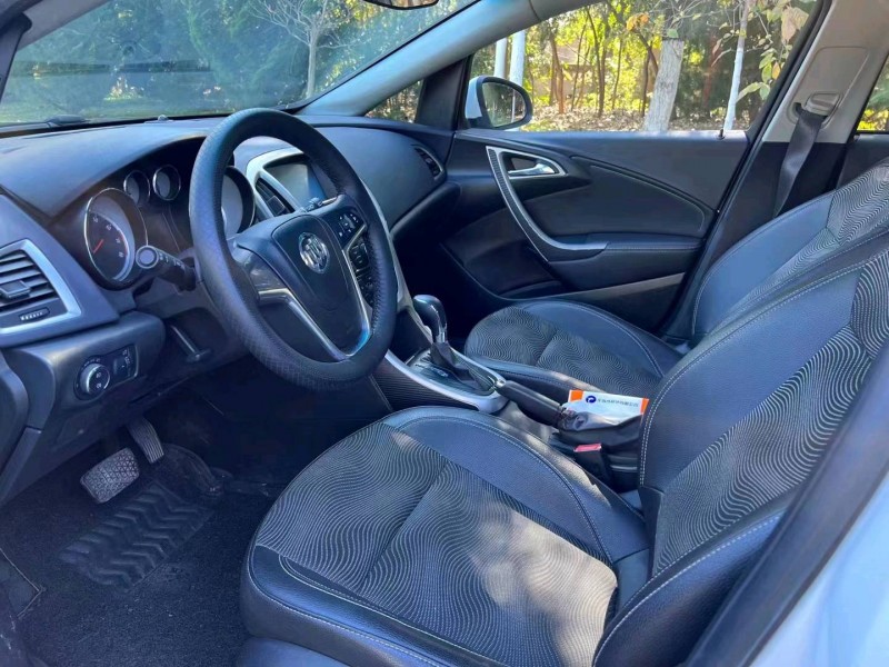 枣庄13年别克英朗6