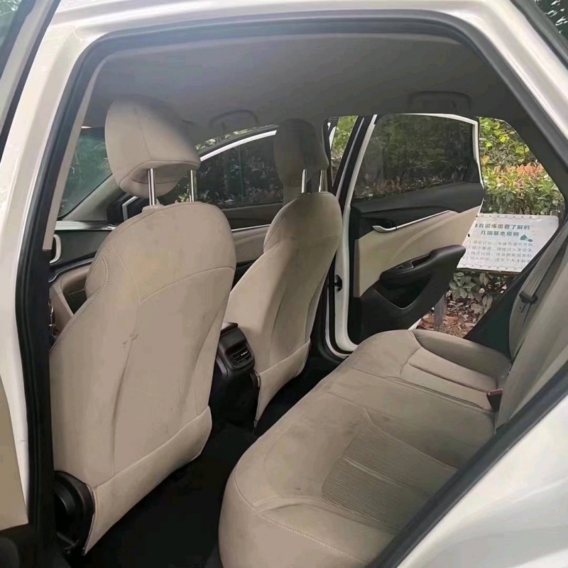 枣庄17年别克英朗GT5