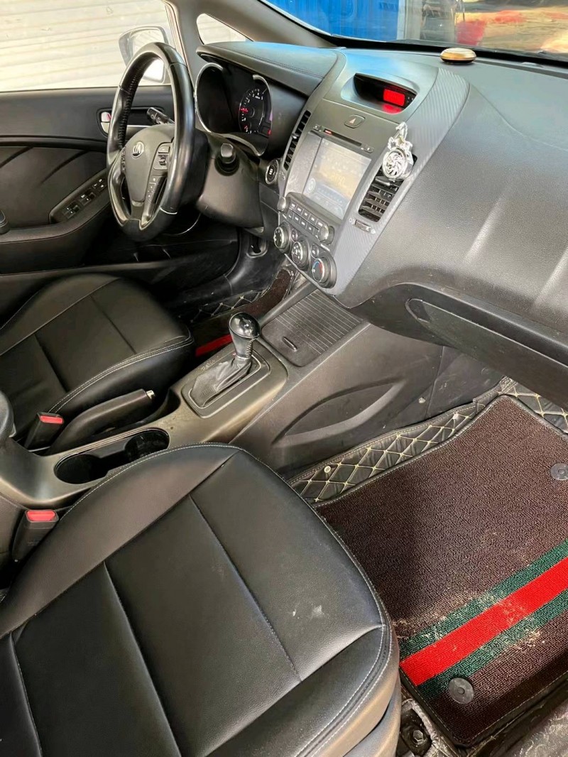 济南15年起亚K38