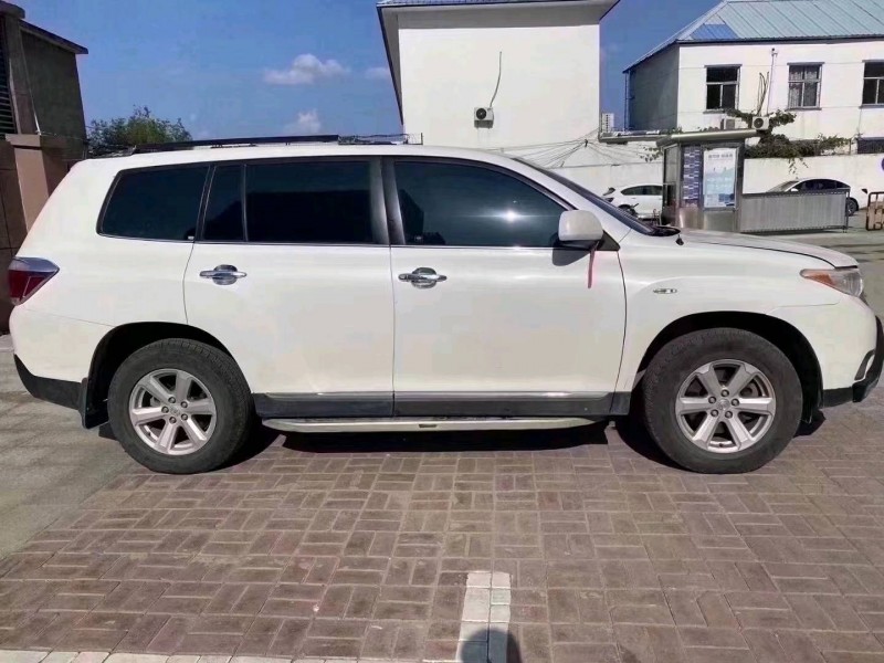 北京13年丰田汉兰达3