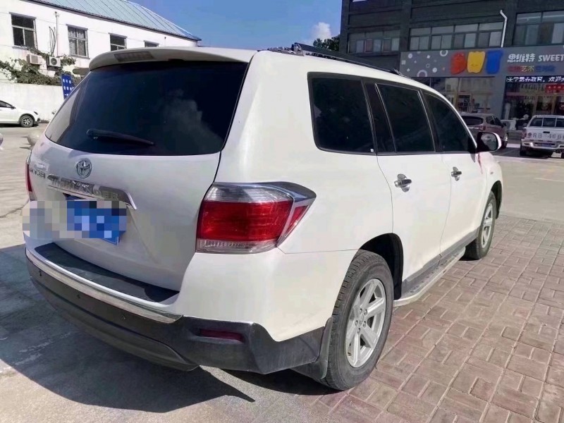 北京13年丰田汉兰达7