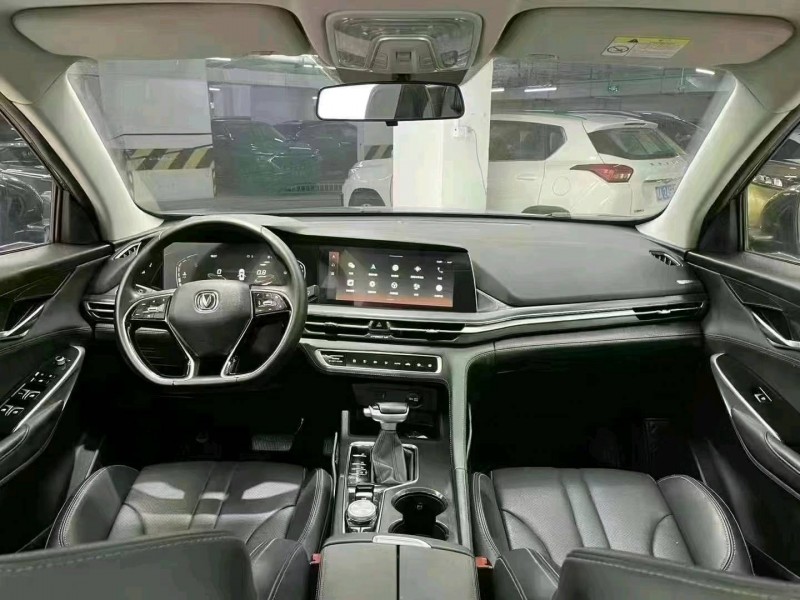 成都20年长安汽车CS757