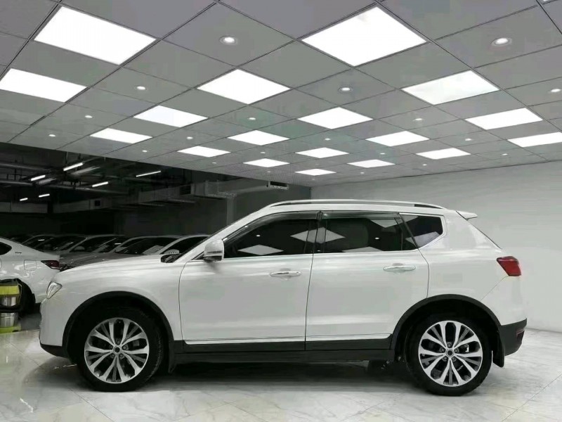 成都17年哈弗H73