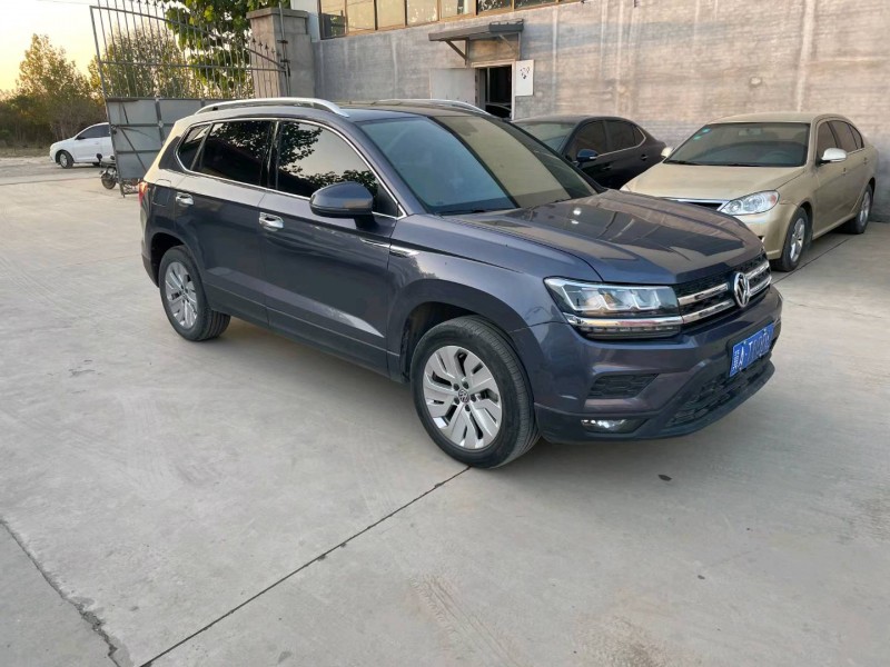 保定19年大众途岳2