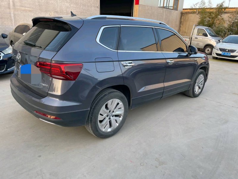 保定19年大众途岳8