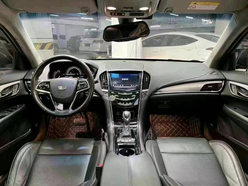 成都18年凯迪拉克ATS8