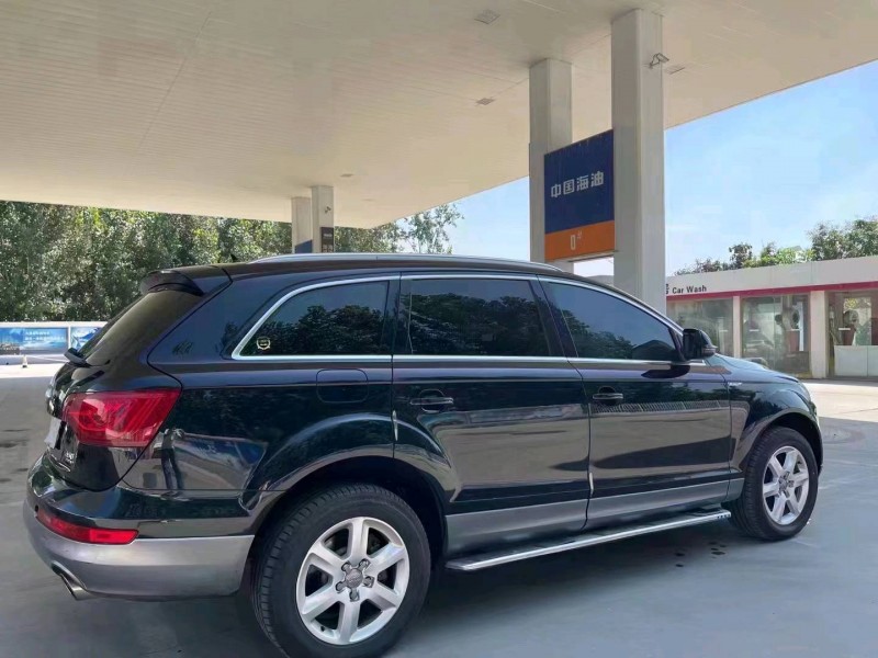 邯郸11年奥迪Q78