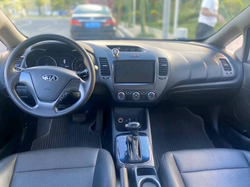 广州16年起亚K36