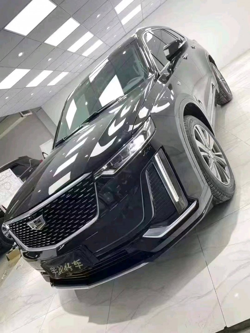 成都20年凯迪拉克XT62