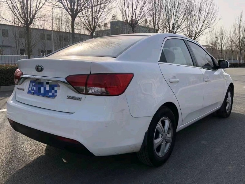 保定14年起亚福瑞迪3