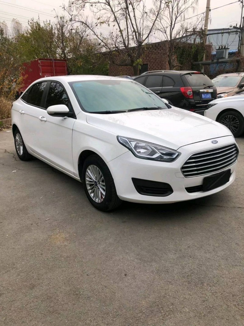 沈阳18年福特福睿斯2