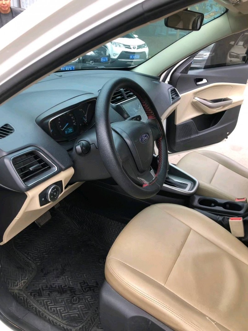 沈阳18年福特福睿斯9