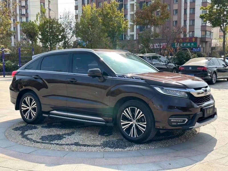 枣庄19年本田冠道2