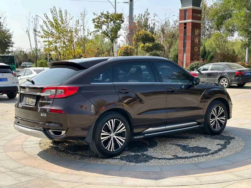 枣庄19年本田冠道5