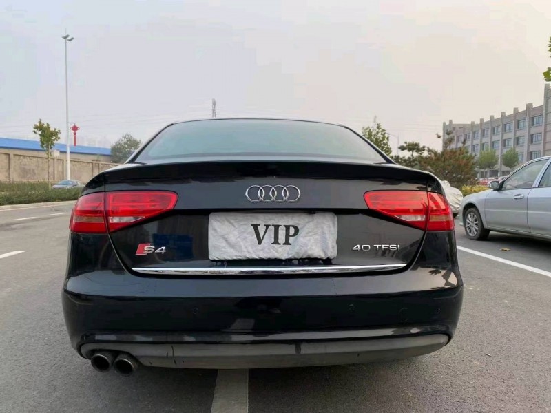 邯郸16年奥迪A4L7