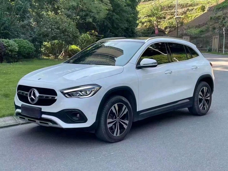 重庆22年奔驰GLA2