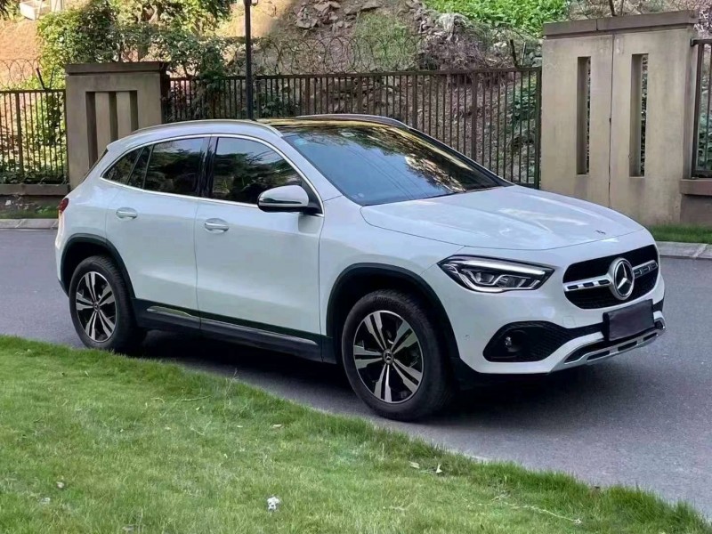 重庆22年奔驰GLA9