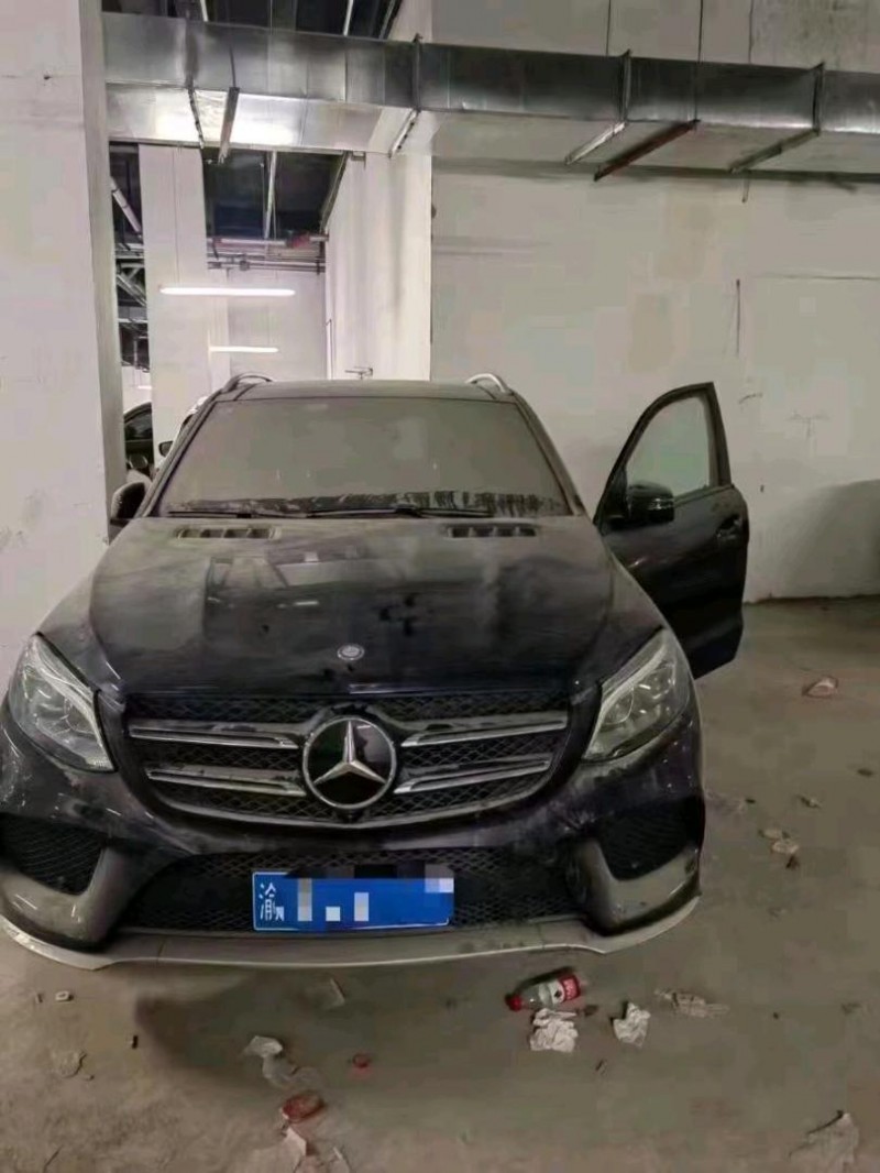 重庆16年奔驰GLE1