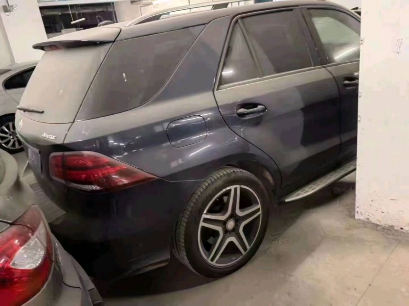 重庆16年奔驰GLE2