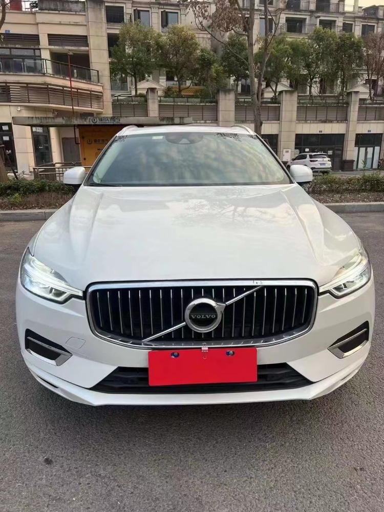 重庆20年沃尔沃XC601