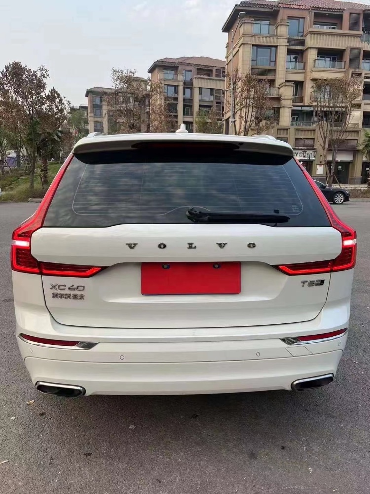 重庆20年沃尔沃XC604