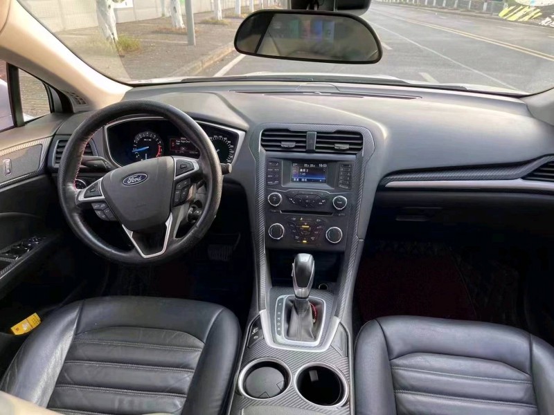 重庆16年福特蒙迪欧2