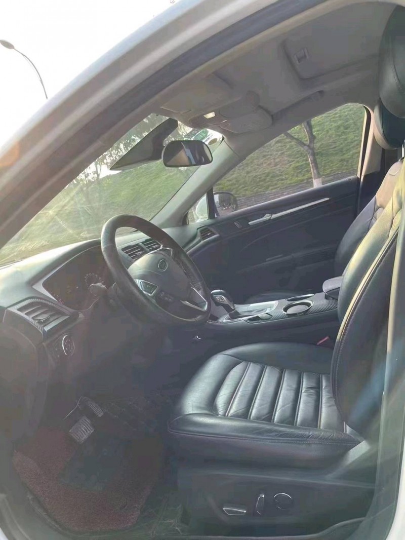 重庆16年福特蒙迪欧4