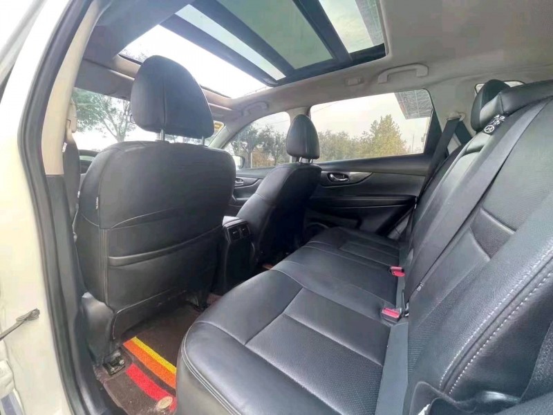 邯郸17年日产奇骏4