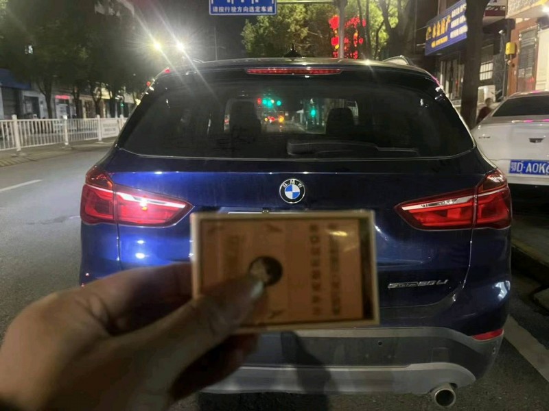 宜昌18年寶馬X12