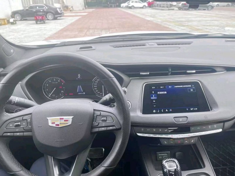 邯郸19年凯迪拉克XT44