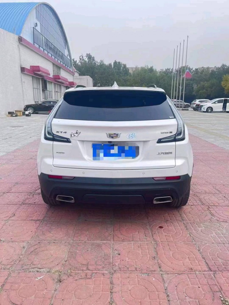 邯郸19年凯迪拉克XT46