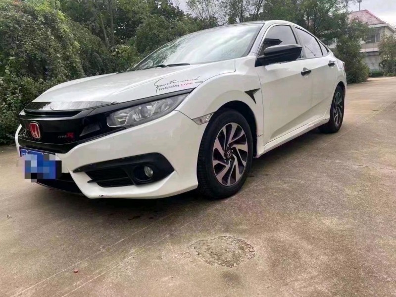 枣庄17年本田思域2