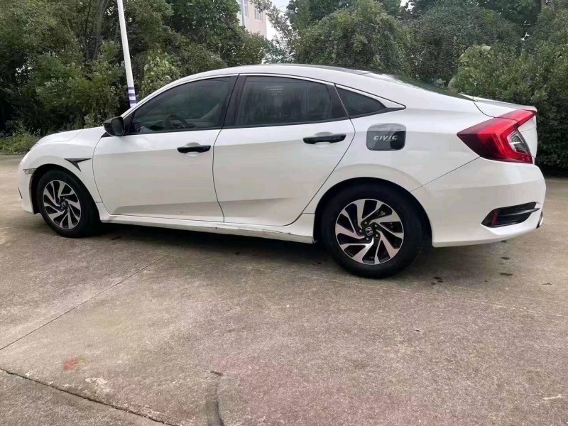 枣庄17年本田思域4