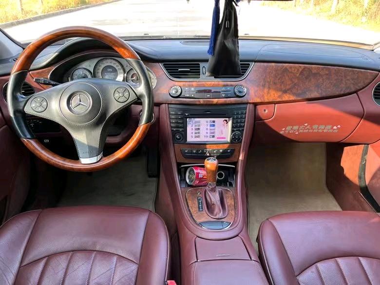 盐城11年奔驰CLS7