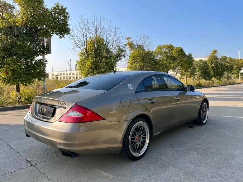 盐城11年奔驰CLS8