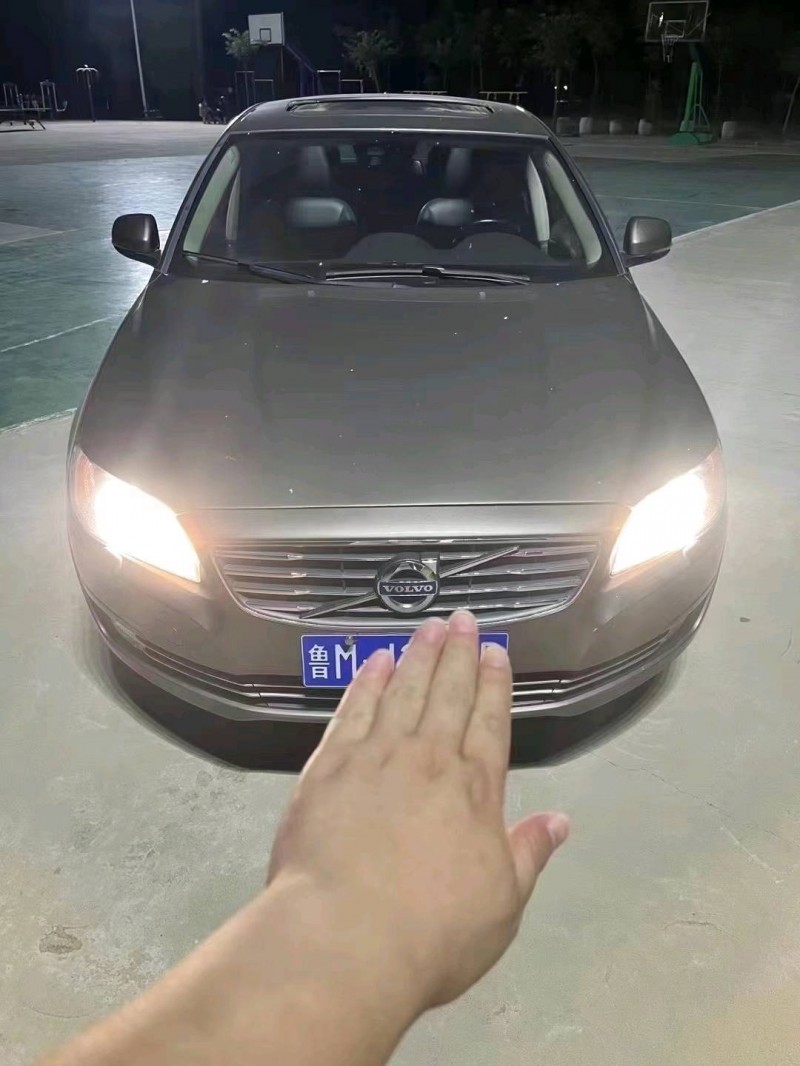 邯郸15年沃尔沃S80L1
