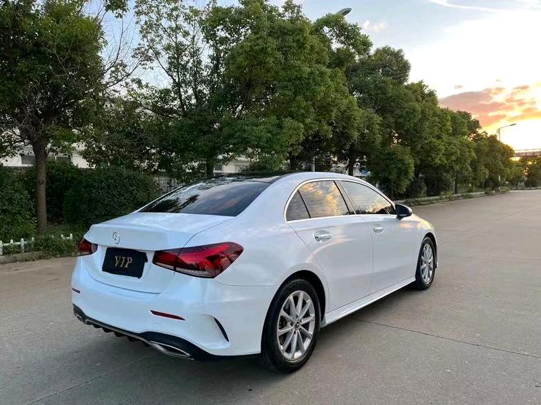 盐城20年奔驰A8