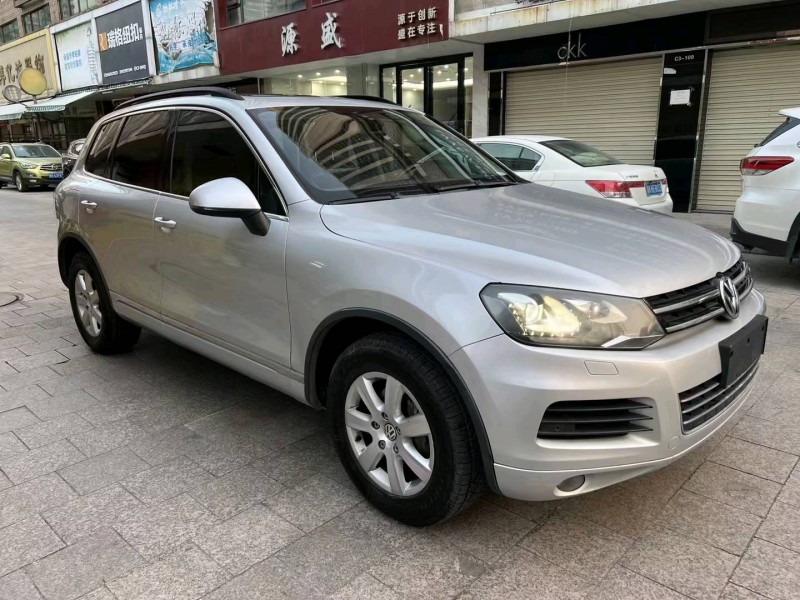 广州11年大众途锐2