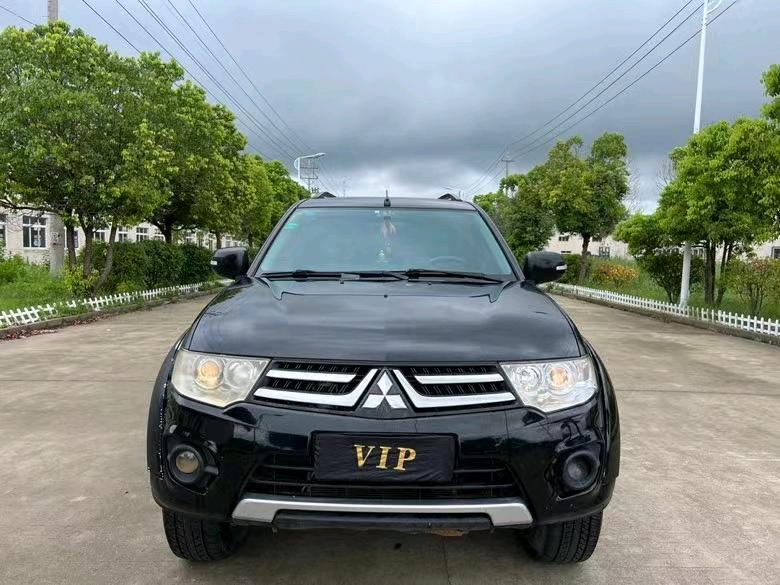 盐城15年三菱帕杰罗·劲畅1