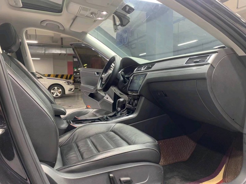 成都18年大众帕萨特6