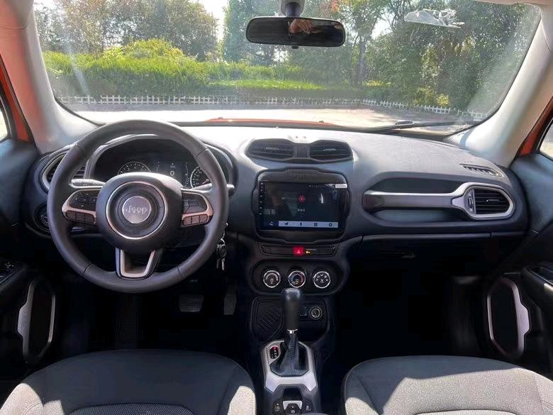 盐城19年Jeep自由侠5