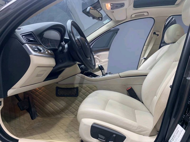 成都14年宝马5系4