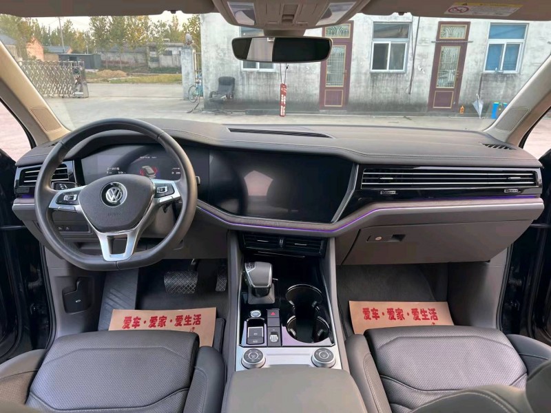 徐州19年大众途锐5