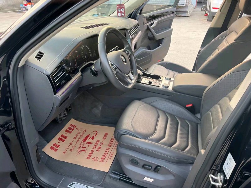 徐州19年大众途锐7