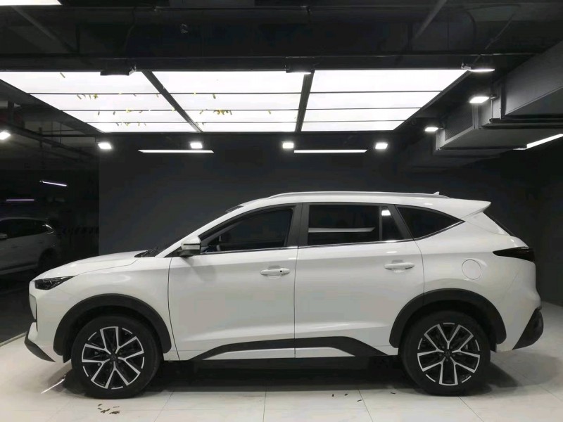 成都22年江淮思皓X87