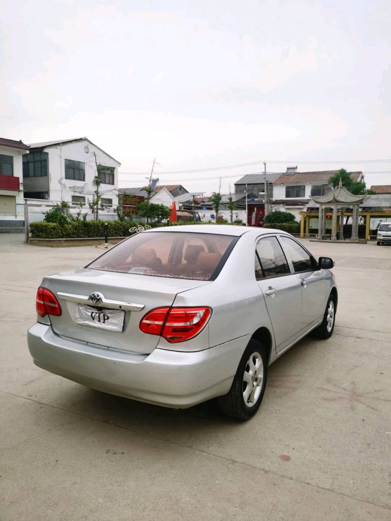 徐州16年丰田花冠3