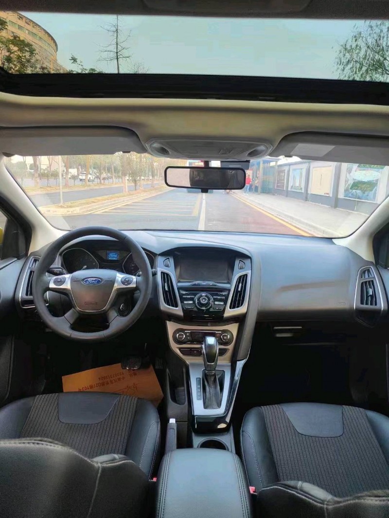 邵阳14年福特福克斯2