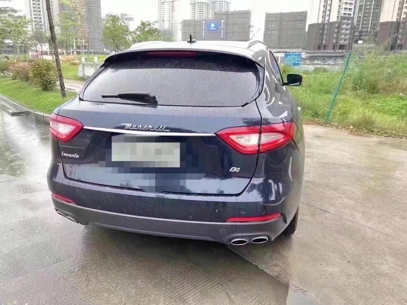 廣州20年瑪莎拉蒂Levante3