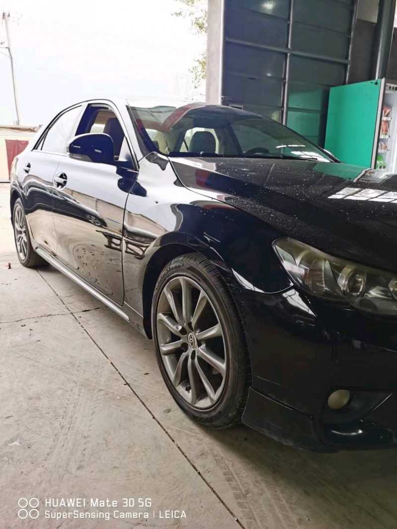 保定13年丰田锐志2